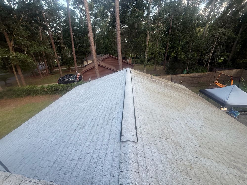 A freshly soft-washed shingle roof in Tallahassee